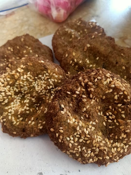 فول وفلافل دوار العمده