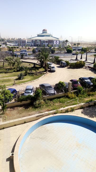 مدرسة الرواد الخاصه لغات أكتوبر