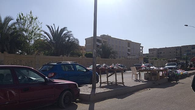 مدرسة أسامة بن زيد - المجاورة السادسة - الحي العاشر - ٦ أكتوبر