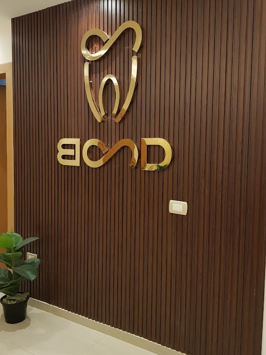Bond dental clinic