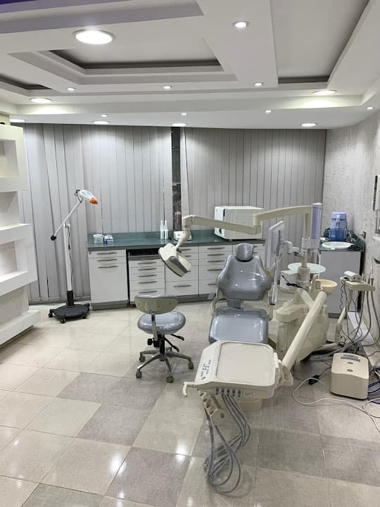 عيادة مايسترو للأسنان