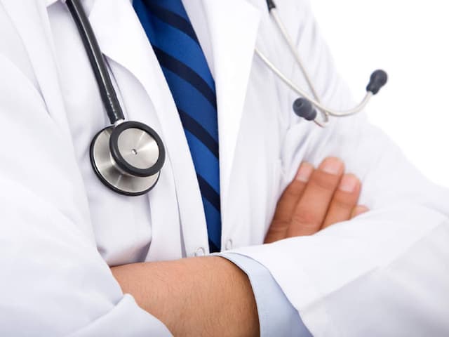 Dr. Magdy Abdel Razek Clinic Consultant of the gastrointestinal system and liver and viruses