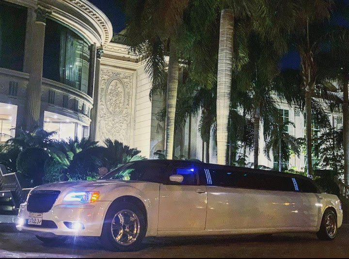 Cairo limousine