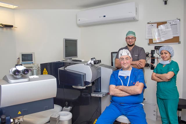 Dr. Ashraf Armia Eye Clinic دكتور أشرف أرميا لطب العيون