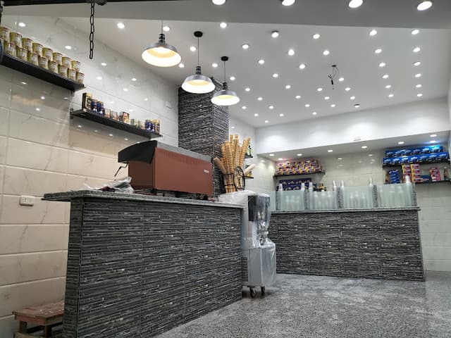 (حكايه) للعصائر والمشروبات الساخنه والسندوتسات