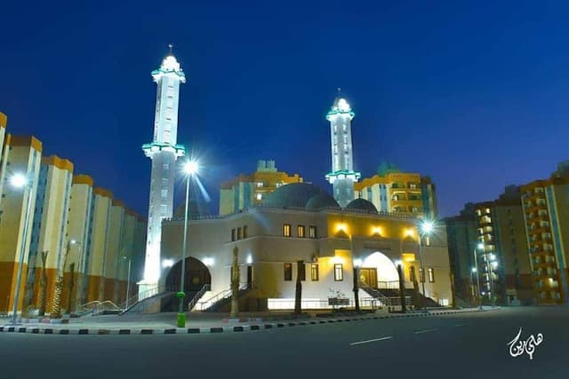 Tahya Misr Mosque - Asmarat 3
