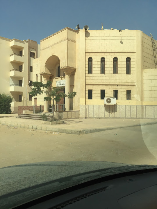 مسجد المدينة المنورة ، كومباوند لاروز