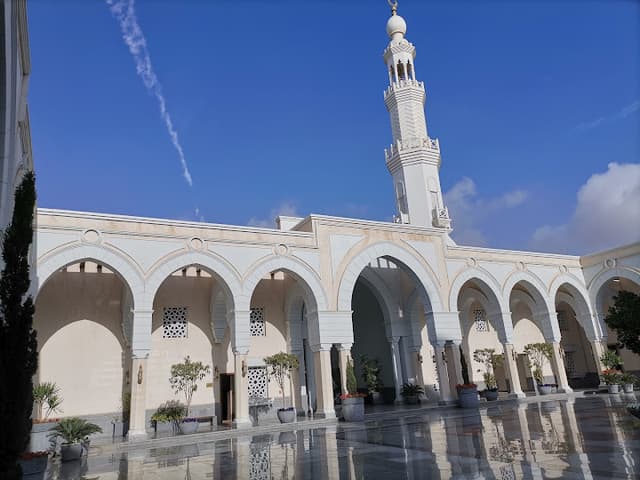 Masjed الجامع الكبير