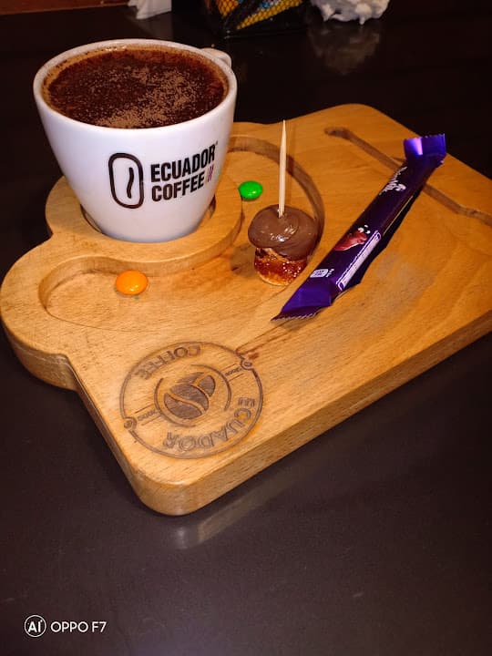 Ecuador Coffee (Louran) - إكوادور كوفي