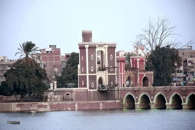 First 6th of October