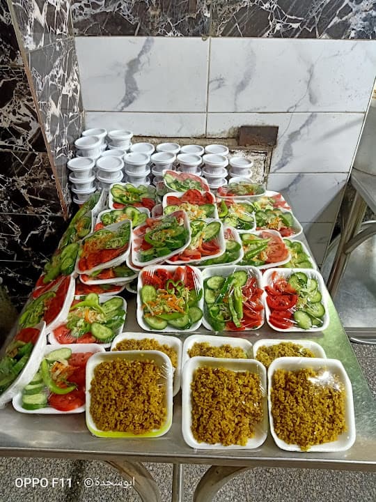 حاتى و كبابجى الطيب