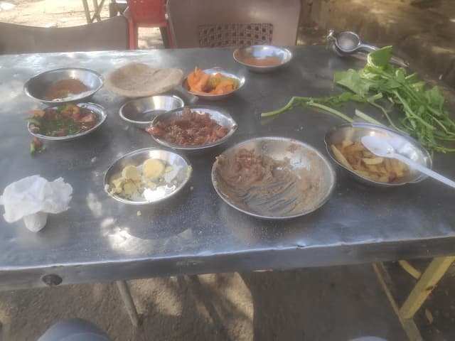 فول و فلافل ابو احمد