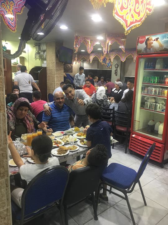 مطعم كافيار للمأكولات البحرية