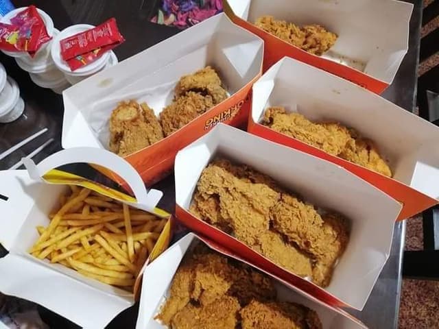 مطعم بروستد كينج - الحي الاول - العبور