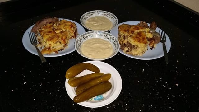 El Ae'llat Falafel and Foul