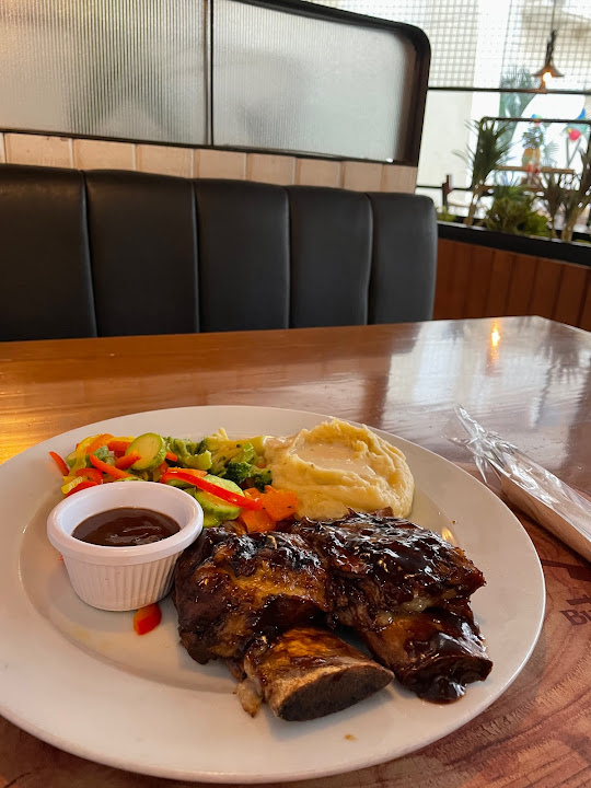 Chicken & Ribs