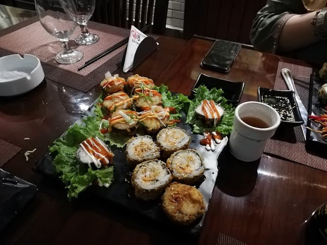 ARIGATO Sushi+International Fusion
