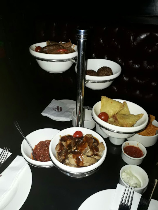 Harry's Pub