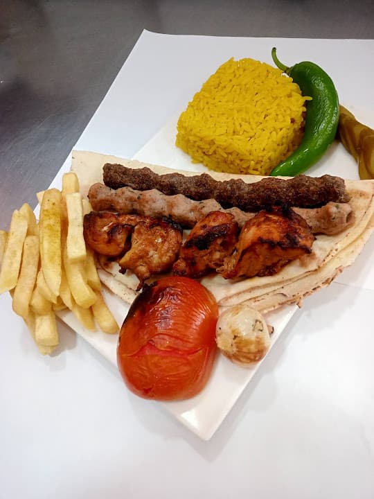 الدمشقي للمأكولات السورية