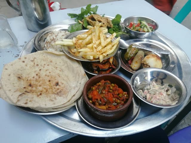 مطعم ام هاجر