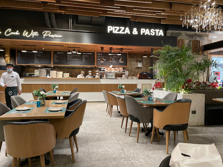 mista resturent mall of arabia