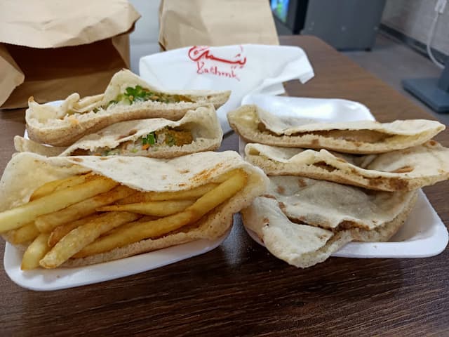 Yashmak - V HUB 1 Building