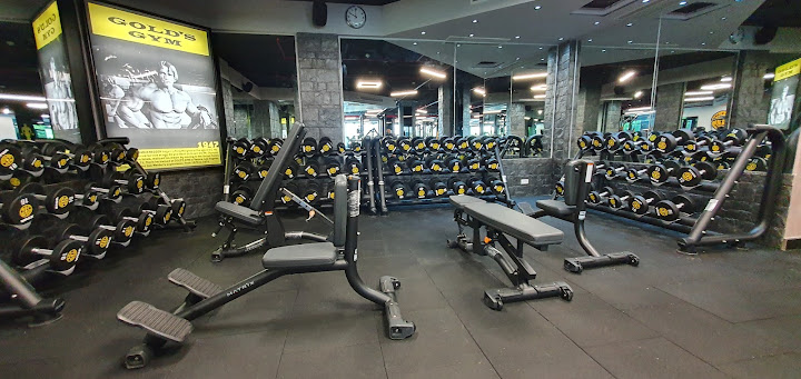 Gold's gym golden heights