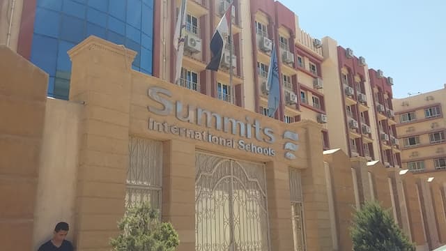 Summits International Schools
