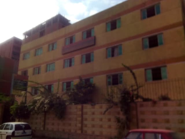 المدارس المصريه الدوليه