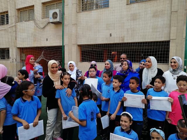 مدرسة الراية للغات