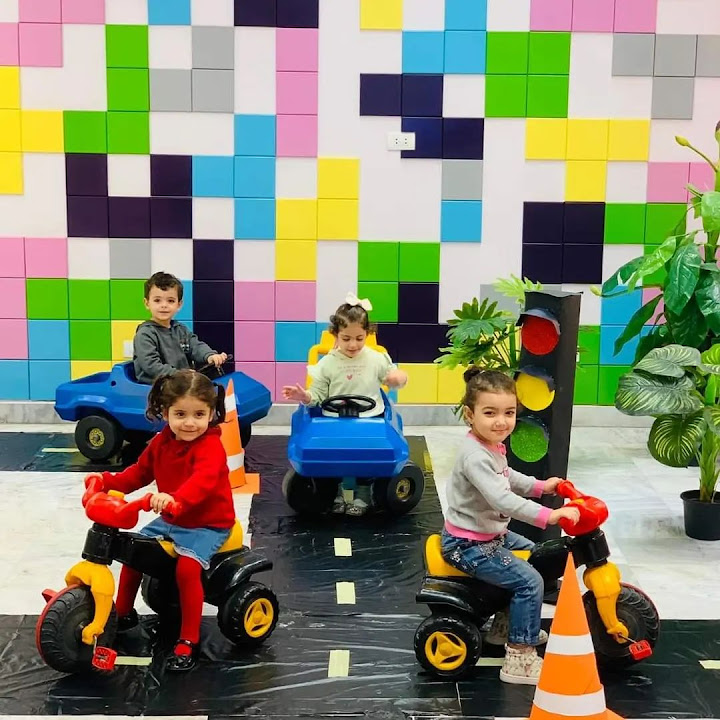 Swan future key international school