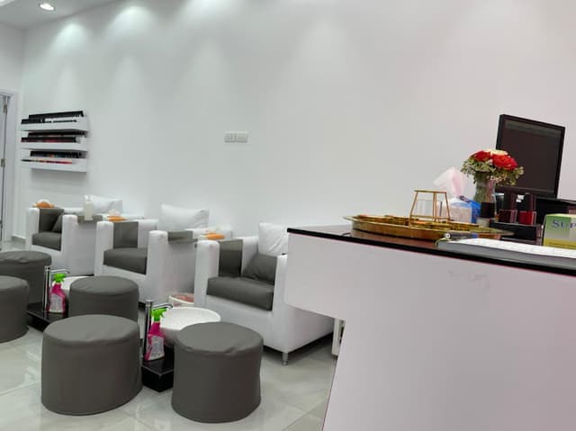 The Nail Spa