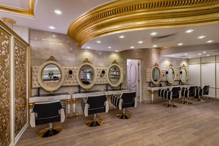 Woman's World Beauty Center & Spa