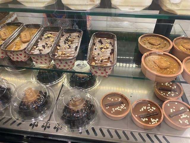 بسبوسة & كنافة