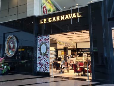 Le Carnaval Pastries