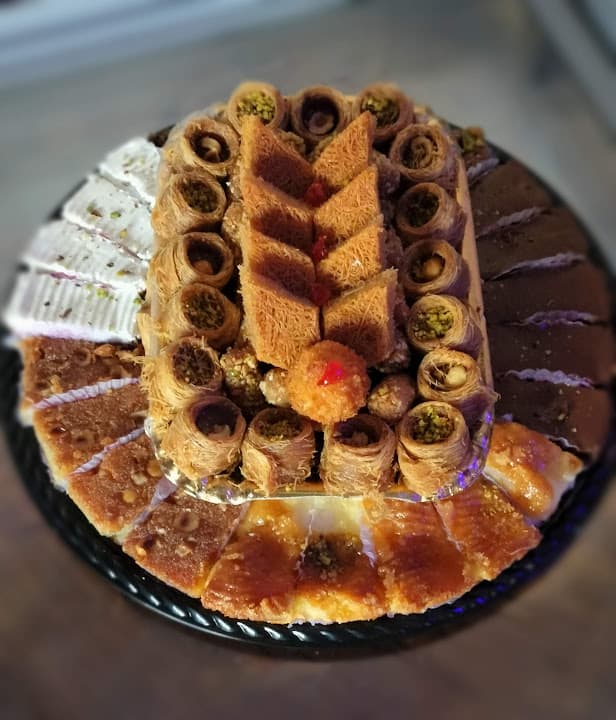 حلواني سمايل حلو يبسطك