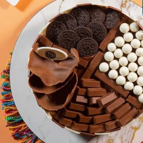 حلوانى سمايل بشتيل