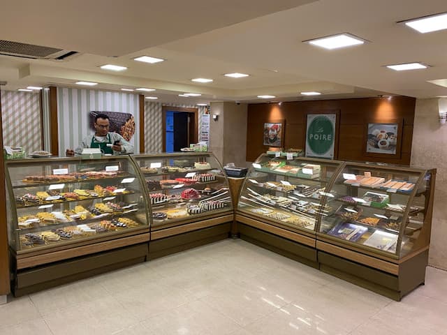 La Poire - لابوار