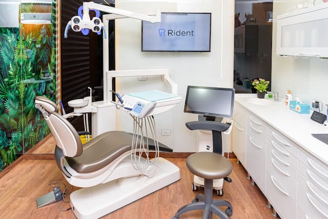 رايدنت لزراعة و طب الاسنان - فرع التجمع | Rident Dental Centers - El Tagamoa
