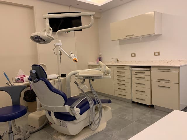 Wow Teeth Dental Clinic عيادة أسنان د/ محمد سيد سنجر