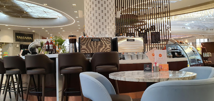 Benos's Cafe