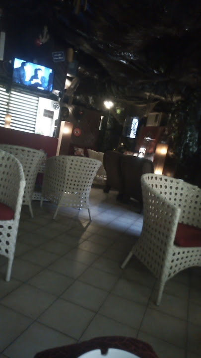 Cave Cafee