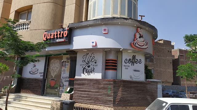 Quattro Cafe Bar