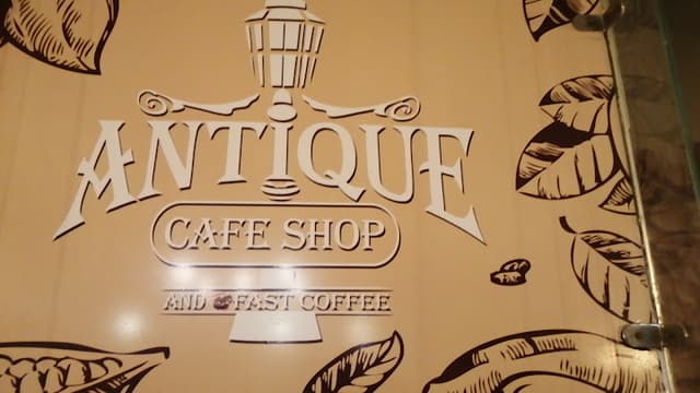 ANTIQUE cafe