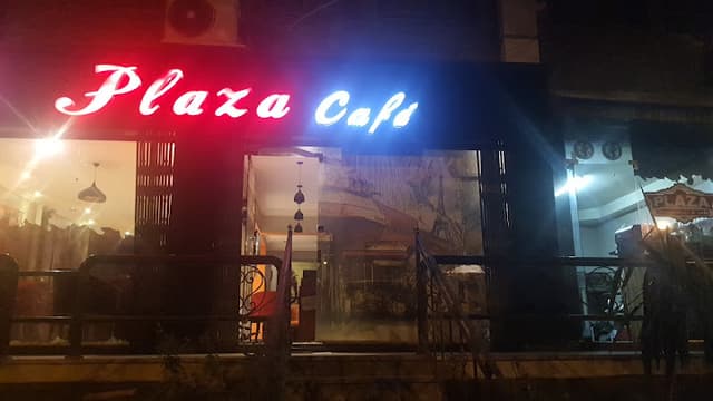 Plaza Cafe