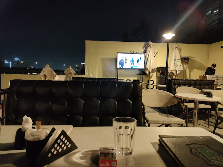 Volo's Cafe (West Bank)