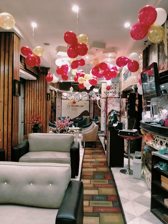 Palmier Cafe