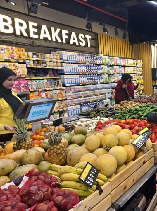 Mahmoud Elfar Market Zayed