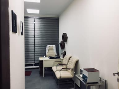 دكتور جراحة مخ وأعصاب وعمود فقري محمد نوار