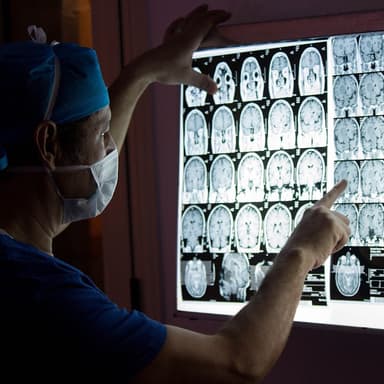 عيادة الدكتور يسرى أنور الحميلى